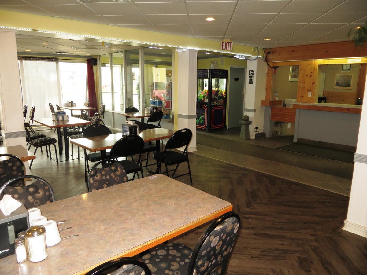 Macklin Motor Inn Dış mekan fotoğraf